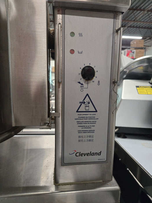 Used Cleveland Tilt Kettle